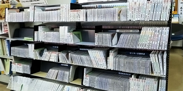 DVD棚